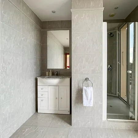 Apartament L'ensoleillee Vue Panoramique Mer, 250 M De La Et Du Centre *