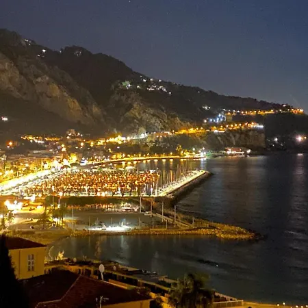 L'ensoleillee Vue Panoramique Mer, 250 M De La Et Du Centre Apartamento *