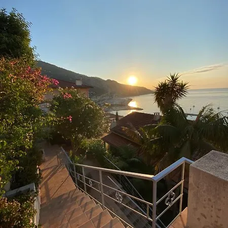 شقة L'ensoleillee Vue Panoramique Mer, 250 M De La Et Du Centre *